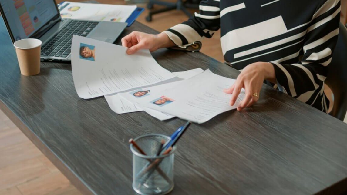 How Recruiters Shortlist Candidates for Open Positions